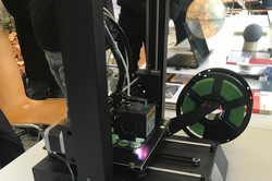 TU Logo aus dem 3D Drucker TU Logo aus dem 3D Drucker