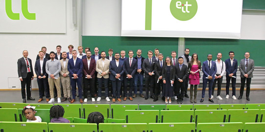 Absolventenfeier 2023, Gruppe Bachelorabsolventen Absolventenfeier 2023, Gruppe Bachelorabsolventen