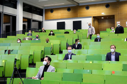 Absolventenverabschiedung 2021 im Hörsaal des SRG