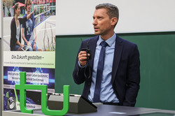 Festakt 50 Jahre ETIT im Hörsaal