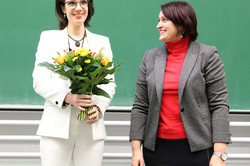 Absolventenfeier 2023 Hörsaal, Dank an Anna Katharina Fenzl von Dunja Wagner
