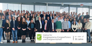 Gruppenfoto Mitarbeiter und Alumni ie³