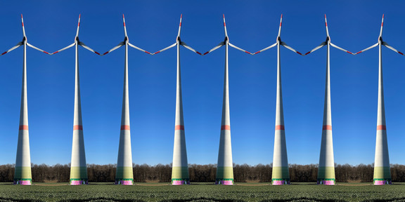 Windräder in Reihe (Effekt)