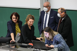 Festakt 50 Jahre ETIT im Hörsaal